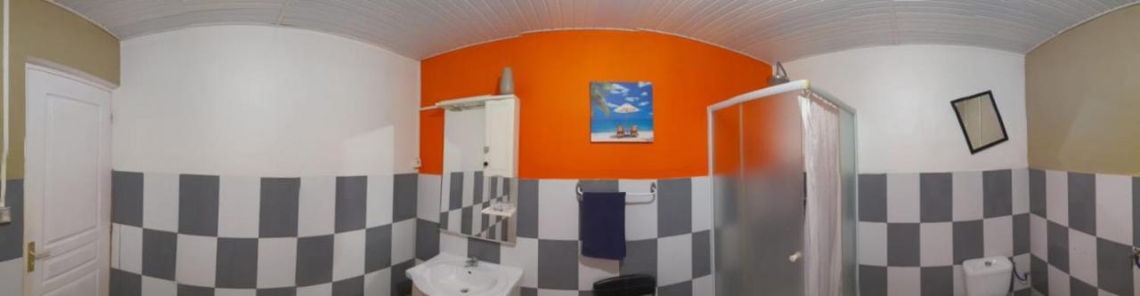 Hostel Des 3 Sources サント・マリー エクステリア 写真